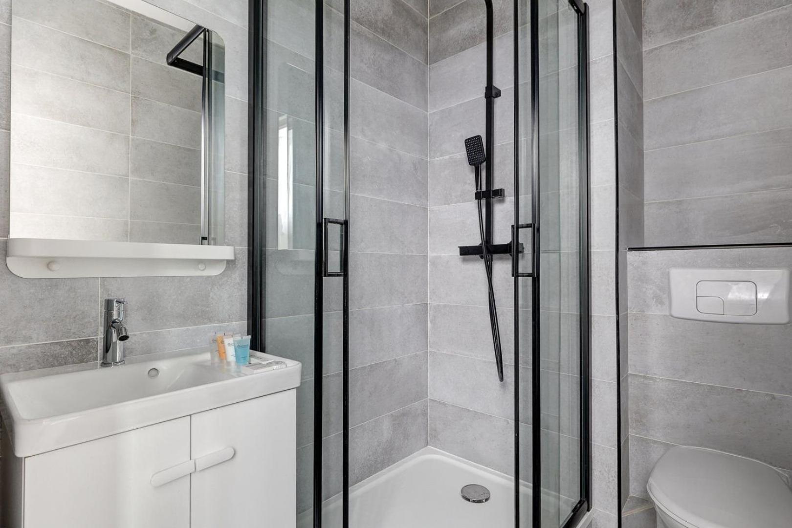 377 Suite Stella - Superbe Appartement A Paris Exterior photo